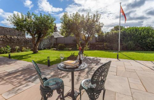 Old Bewick Hotel | The Rose and Thistle Alwinton