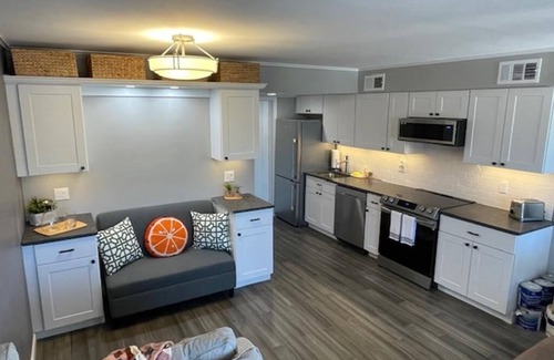 Admiral Estates Condo | The 'Rose' at Cape Roc