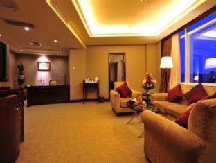 Shiqiao Hotel | The Royal Marina Plaza Hotel Guangzhou