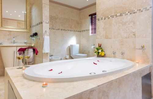 Lobamba Hotel | The Royal Villas Swaziland