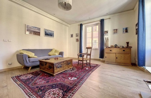 Quartier du Port Apartment | The safe Haven