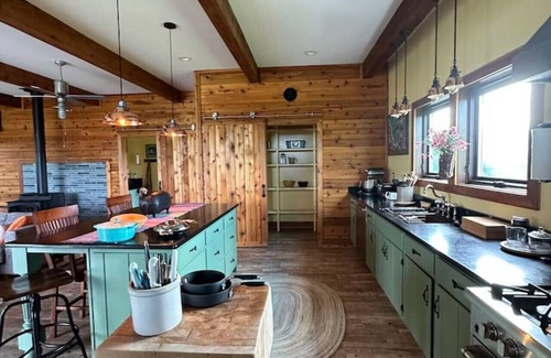 Bremo Bluff House | The Sage Cottage at Chevy Chase Farm