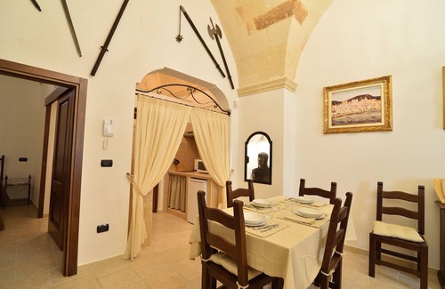 Oria Historic Centre House | The Sala delle Armi, Oria BR, Puglia, Italy