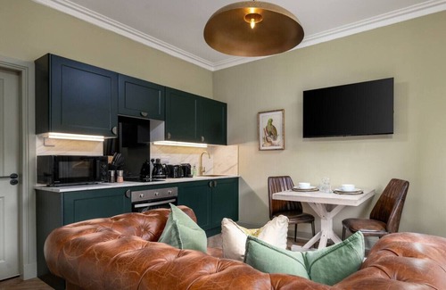 Dalavich Apartment | The Schiehallion Studio at Munro Guest House
