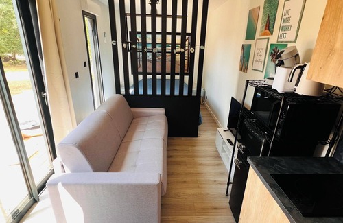 Rosselange Cottage | The sea at the heart of nature