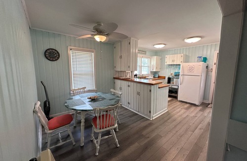 Sealevel Cottage | The Seashell Cottage on The NC Southern Outer Banks