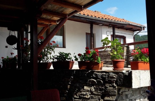 Satovcha Villa | The Sharkov House