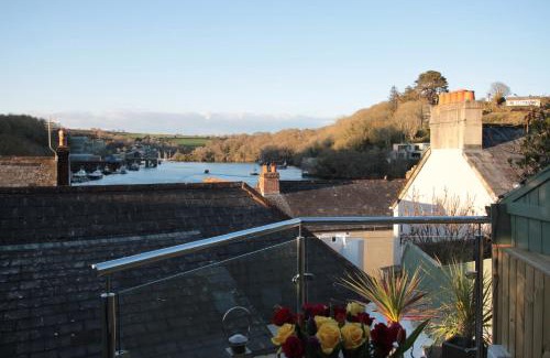 Fowey House | The Shell Seekers