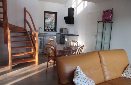 Huy House | The shelter "under the trees": lodging for rural stay for 4 to 6 people.