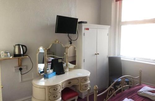 Eastbourne Seafront House | The Sherwood Guest House