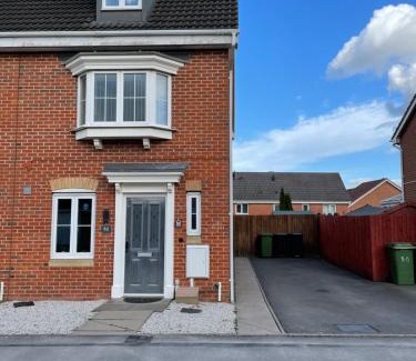 Hartshill Apartment | The Shires