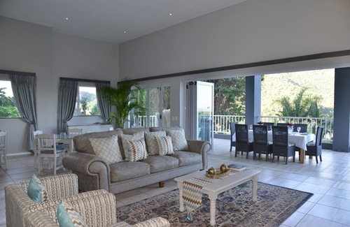 Kosmos House | The Shore House