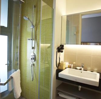 Sri Hartamas Hotel | The Signature Hotel & Serviced Suites Kuala Lumpur