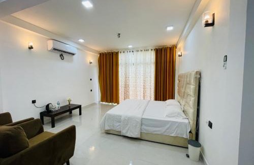 Matara House | The Silent Gate