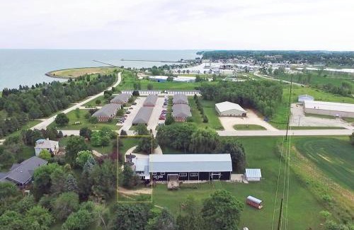 Kewaunee House | The Silos