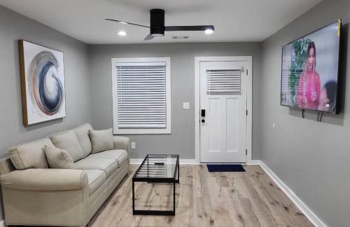 Atlanta House | The Silver Comet