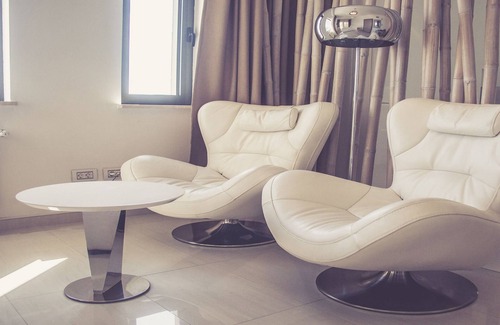 Constanta Apartment | The Sky Studio