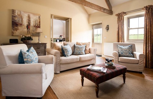 Ford Cottage | THE SMITHY, Crookham - Romantic holiday cottage for two guests and two dogs