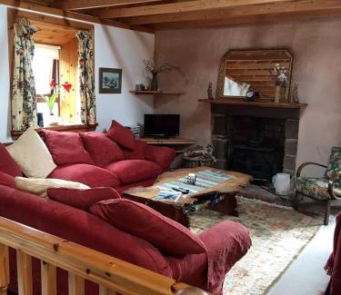 Johnshaven Villa | The Smoke House in Johnshaven