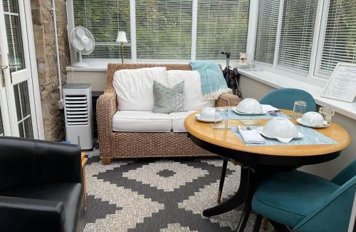 Haltwhistle Bed & Breakfast | The Snug @ Corry Cottage