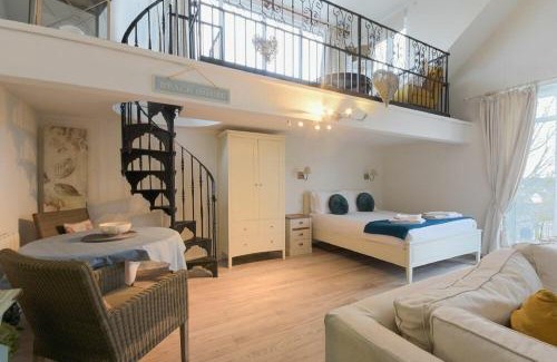Embleton Apartment | The Snug