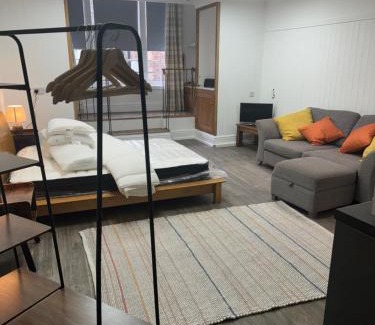 Oundle Apartment | The Snug