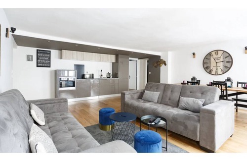 Quartier du Mail Apartment | THE SOBER ELEGANCE TO MAXIMISE YOUR COMFORT IN MONTORGUEIL