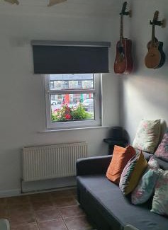 Multyfarnham House | The Speak Easy Cottage Multyfarnham -Two Bedroom