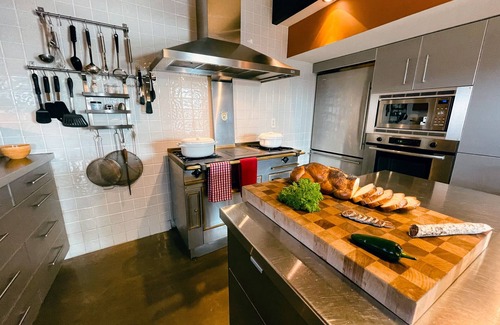 Desjardins Apartment | The St-Louis Penthouse