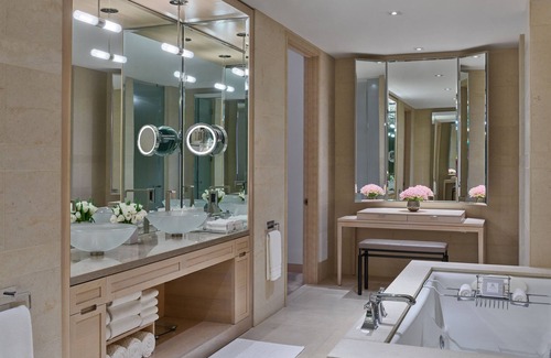Downtown San Francisco Hotel | The St. Regis San Francisco