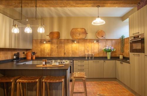 Priors Marston Cottage | The Stables at Holy Well, Southam- sleeps 4 guests in 2 bedrooms