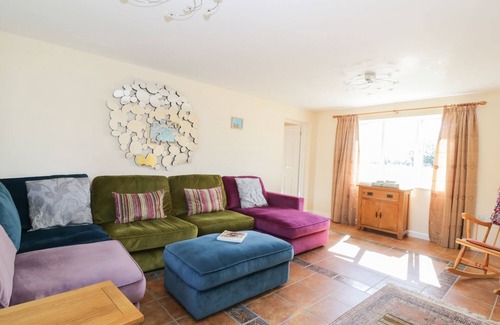 Wicken House | THE STABLES, family friendly, with a garden in Wicken