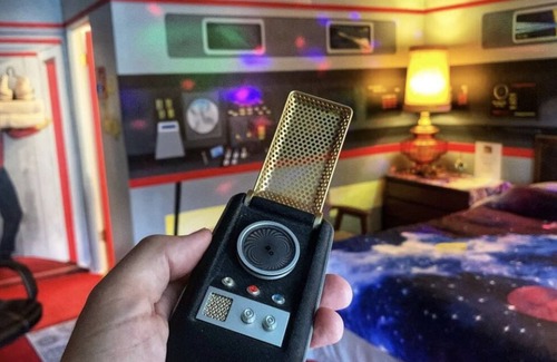 North Bend Hotel | The Star Trek - USS Enterprise Room at the Itty Bitty Inn
