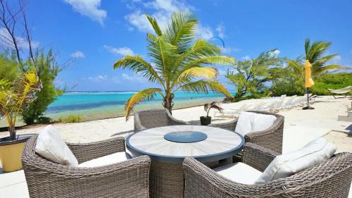 Colliers Bay House | The Starfish at Cottages