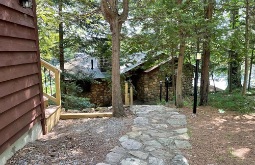 Star Lake Cottage | The Stone House: A Quiet, Sweet, Lakefront Respite