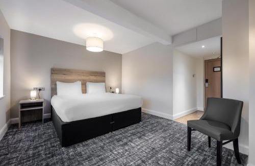 High Post Hotel | The Stones Hotel