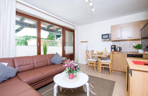 Rettin Apartment | The "Strandmuschel" apartment offers you and your children a relaxing vacation
