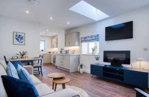Ludchurch House | The Studio - 1 Bedroom Cottage - Princes Gate