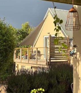 Hunter's Home Apartment | The Studio in Knysna