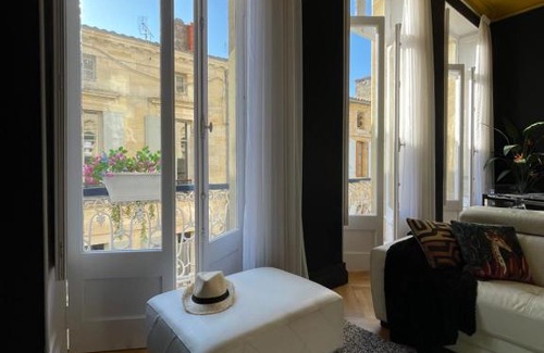 Blaye Apartment | The Suites