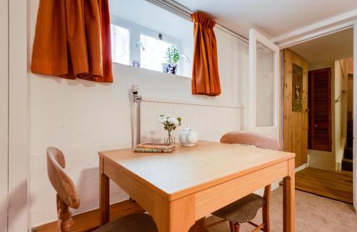 Summertown Apartment | The Summertown STUDIO 1BR & kitchenette