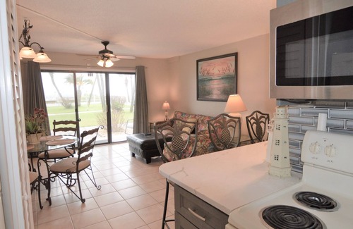 Bel Air Condo | The Summit PCB 127 * 1 Bed, 1.5 Bath 1st floor * Remodeled & Near HOT TUBS