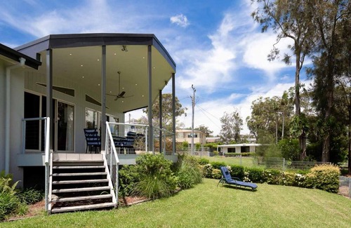 Soldiers Point House | The Sundowner