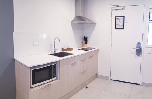 Grey Lynn Hotel | The Surrey Hotel