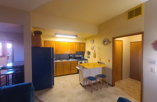 Bellingham Apartment | The Sweet Suite at The Dolls' Dome-ane on historic Chuckanut Drive