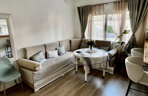 Mantega Apartment | The Sweetness of Nicoise