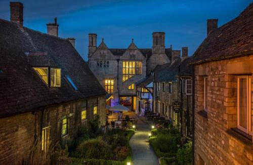 Oundle Hotel | The Talbot Hotel, Oundle , Near Peterborough - The Coaching Inn Group