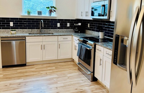 Near East Side House | The Taste of San Antonio: Downtown/Alamodome/Pearl/Riverwalk