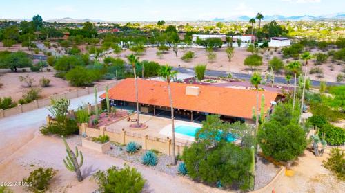 Wickenburg House | The Team Ropers Ranch House