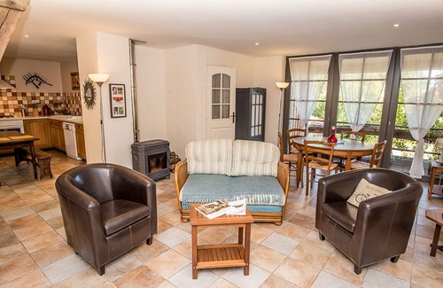 Saint-Julien-de-Lampon House | The Terrace cottage of La Blénie
